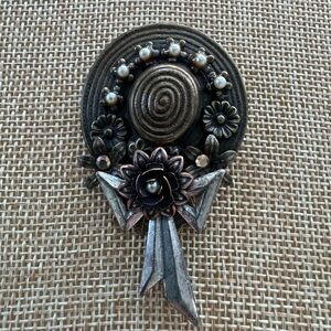 Vintage Faux Pearl and Rhinestones Metal Flower Hat Brooch